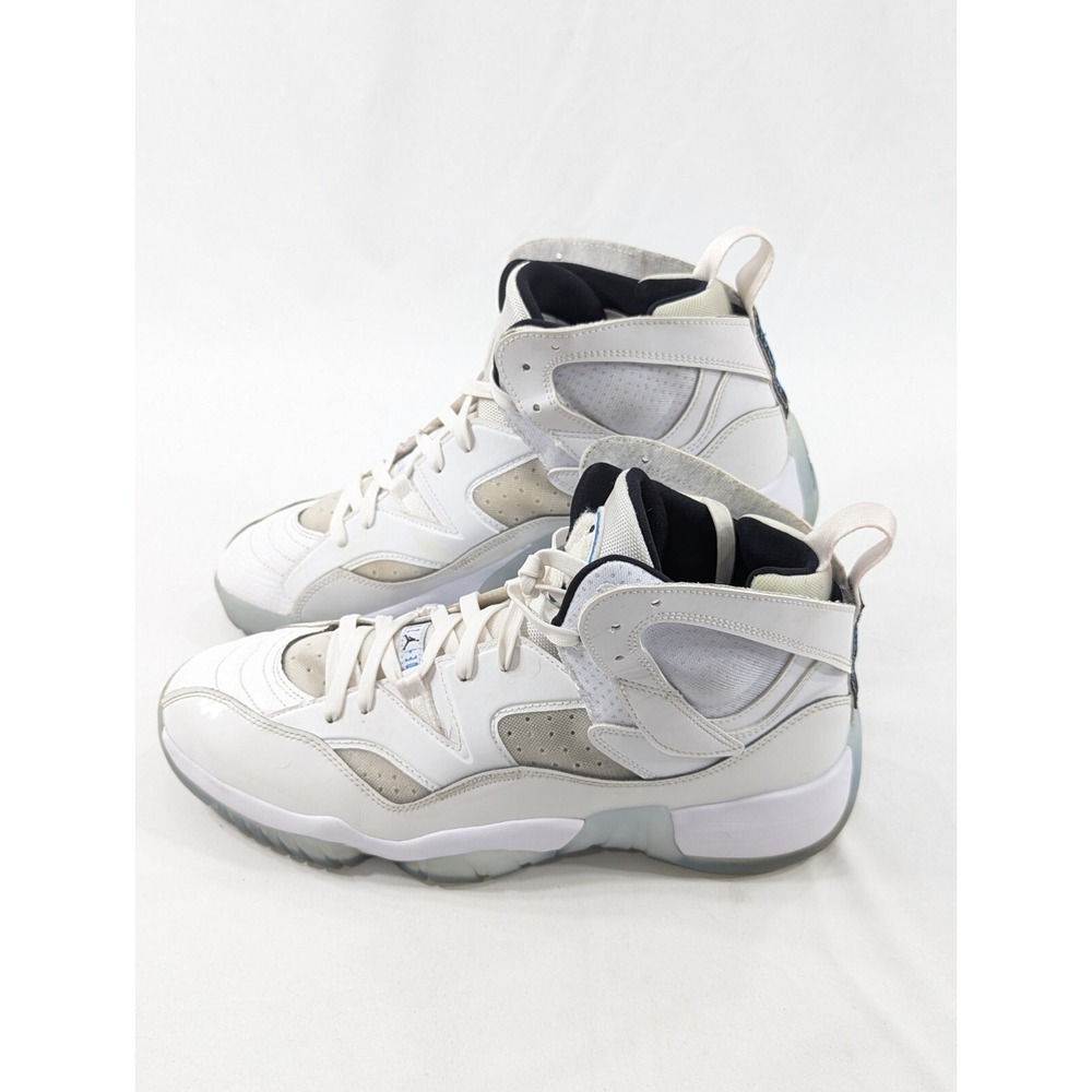 Size 12 - Jordan Jumpman Two Trey Mid Legend University Blue Very Good